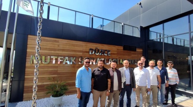 Düzceli iş adamları Mutfak Sanatları Merkezi'nde bir araya geldi