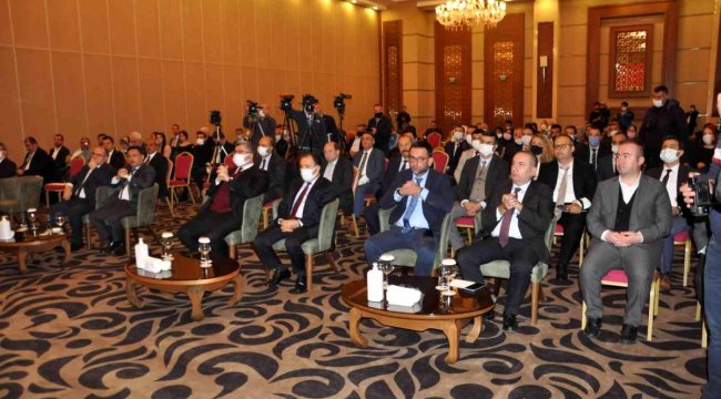 Dünyadaki toplam doğaltaş rezervinin yaklaşık yüzde 40'ı Türkiye'de