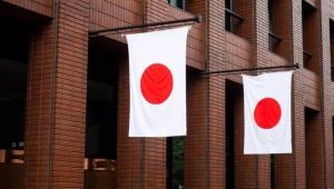 Japonya negatif faizden vazgeçmedi, enflasyon tahminini güncelledi