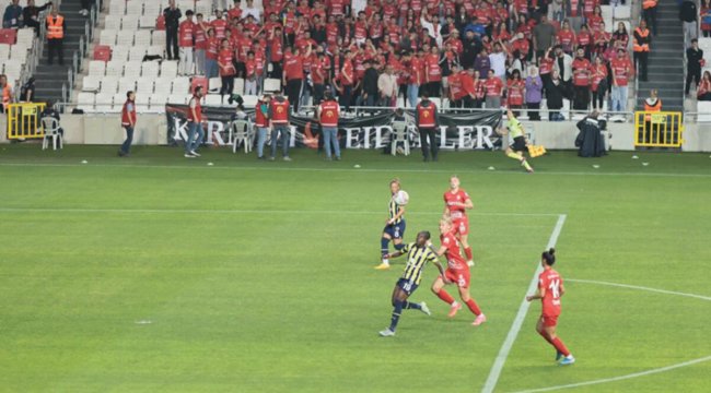 ‘Kadın futbolu Türkiye’de en az sekiz kat büyür’