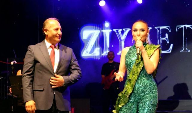 Arhavi'de Ziynet Sali coşkusu