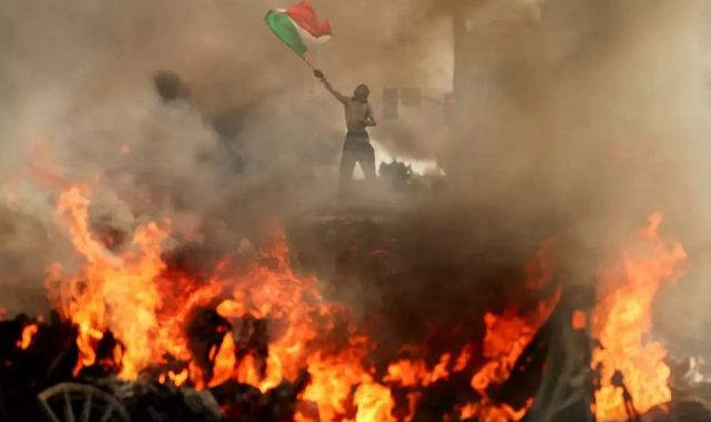 ABD'de iç savaş sesleri! Los Angeles'ta sokağa çıkma yasağı ilan edildi