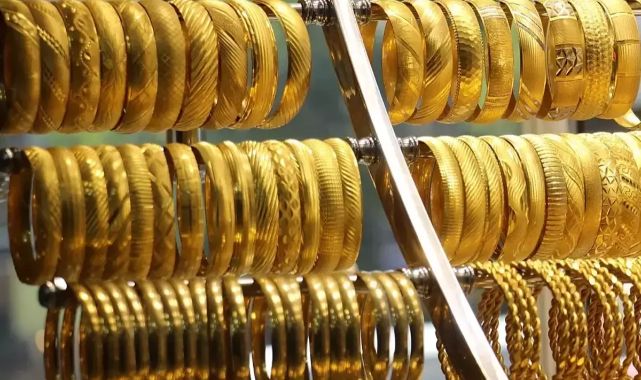 Kritik veri açıklandı, altın fiyatları çok sert çakıldı
