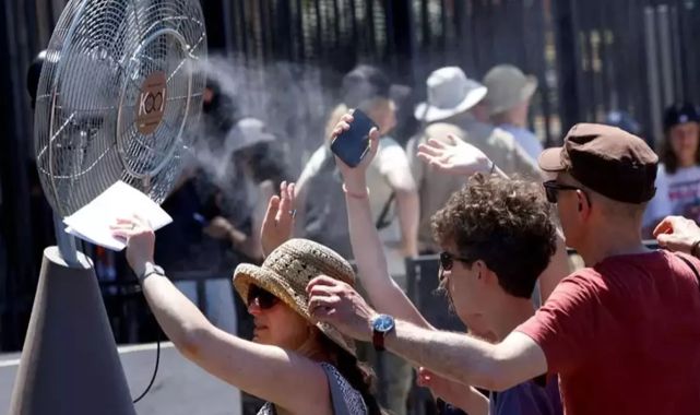 Avrupa kavuruluyor: Sıcaklıklar rekor kırdı