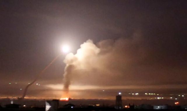 İsrail'den Suriye'ye yeni saldırı: Süveyda kenti çevresi vuruldu