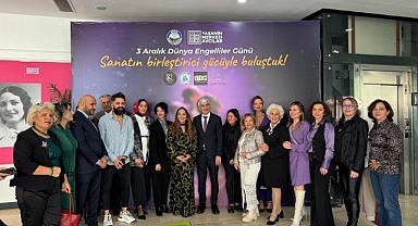 AVCILAR'DA ANLAMLI MODA BULUŞMASI: EMRULLAH KÖROĞLU'NDAN 26 ANNEYE ÖZEL TASARIM